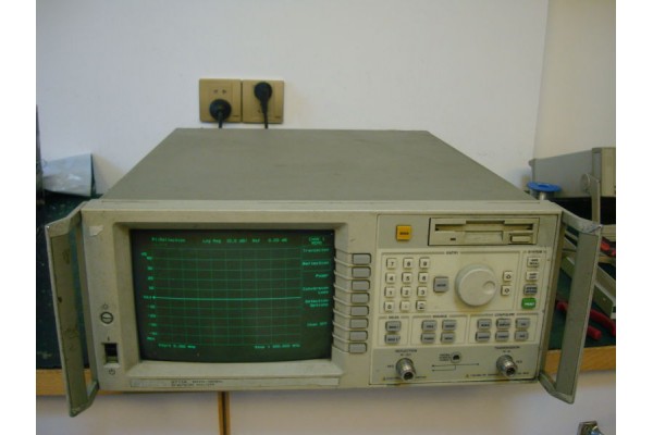 HP8711A 射频网络分析仪