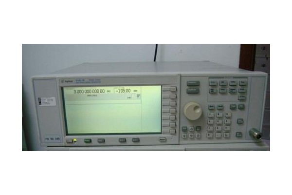 E4432B 信号源