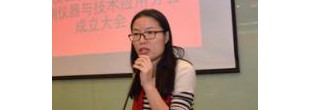 张莉