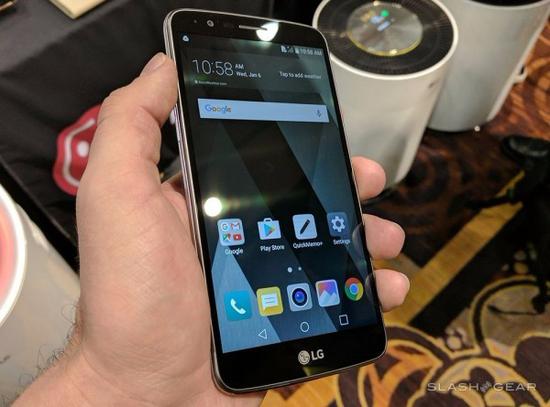 LG在CES2017上带来了Stylus 3手机