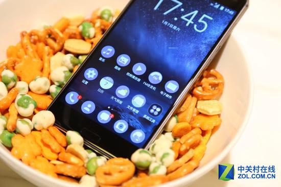 Nokia 6内置Android 7.0操作系统